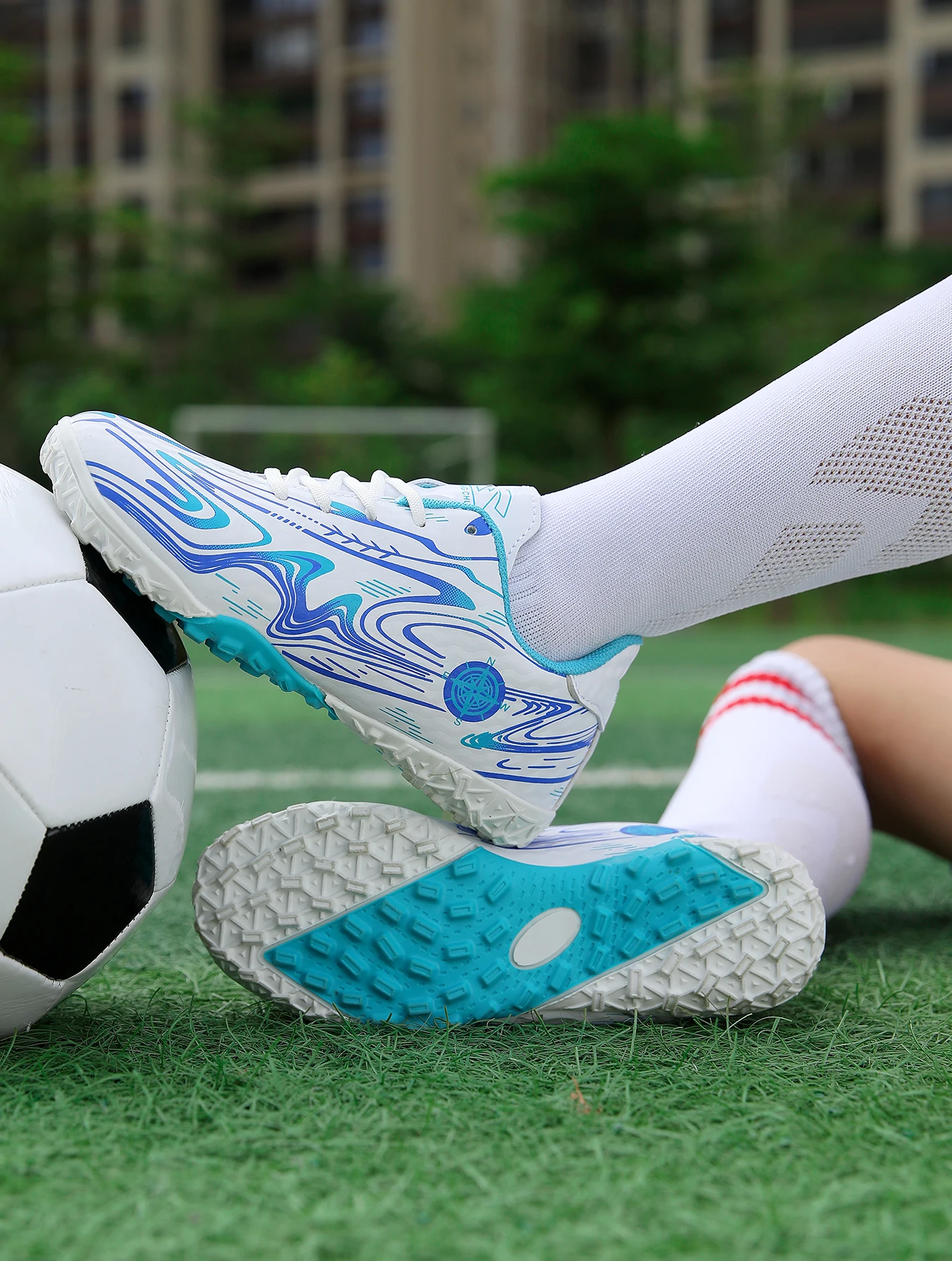 Men Women Soccer Cleats TF Studs Football Boots Breathable Non Slip Training Shoes For Artificial Grass Outdoor Sports Sneakers