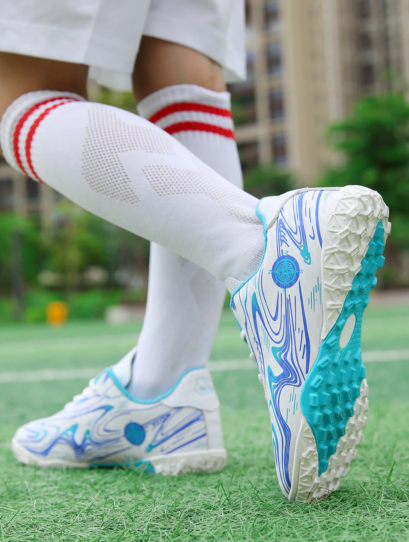Men Women Soccer Cleats TF Studs Football Boots Breathable Non Slip Training Shoes For Artificial Grass Outdoor Sports Sneakers