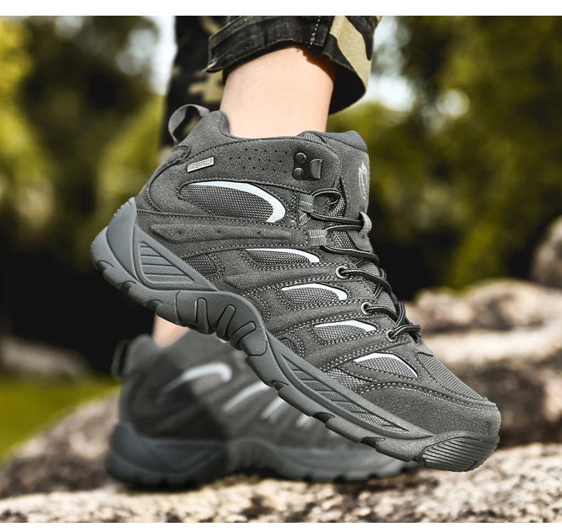 New Men's Boots Fashion Outdoor Boots Breathable Hiking Boots Autumn Shoes Sneakers Lightweight Non-slip Men Desert Ankle Boots