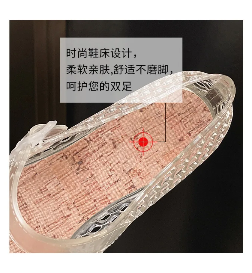 French Hollow Sandals for Women's Summer Fashion with a Single Buckle and Breathable Flat Bottom Crystal Sole
