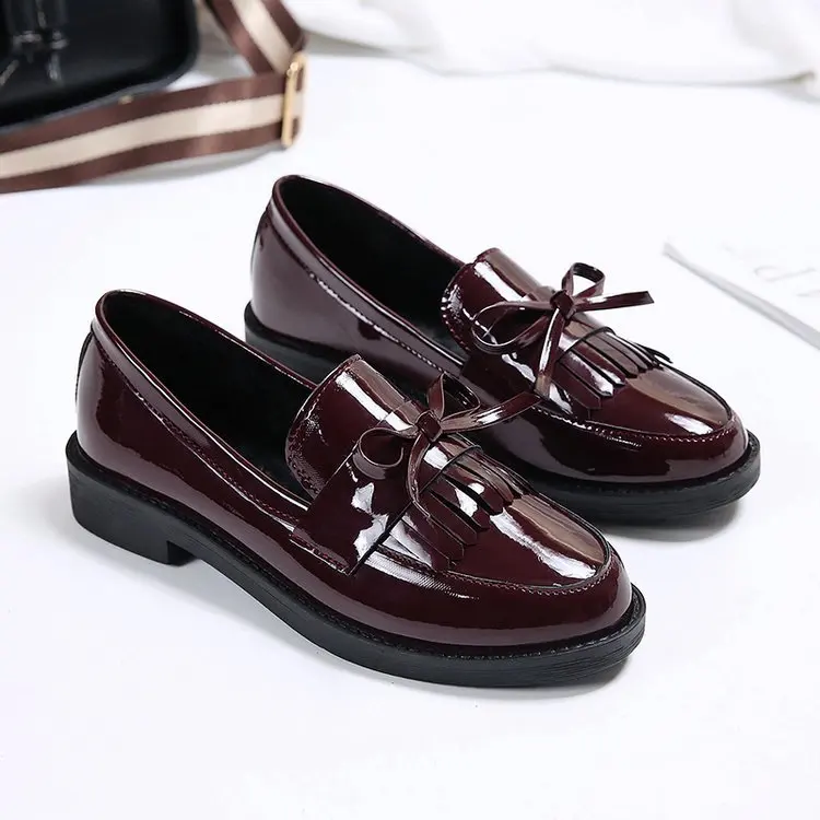 Womens Shoes Patent Leather Women Loafers British Tassel Casual Female Flat Shoes Bowknot Comfortable Small Leather Shoes