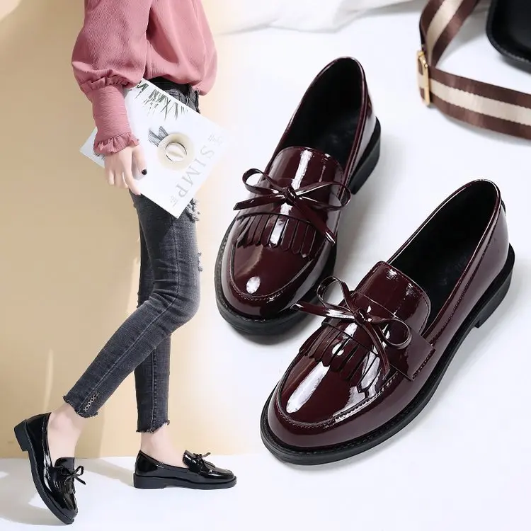 Womens Shoes Patent Leather Women Loafers British Tassel Casual Female Flat Shoes Bowknot Comfortable Small Leather Shoes