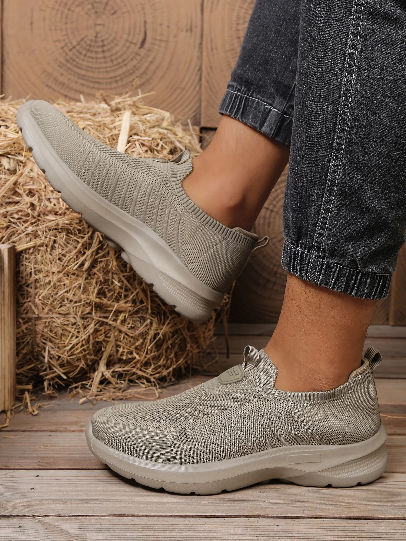 Men's Shoes Solid Color EVA Casual Shoe Lightweight Comfortable Single Sole Non-Tiring Footwear for Everyday Use