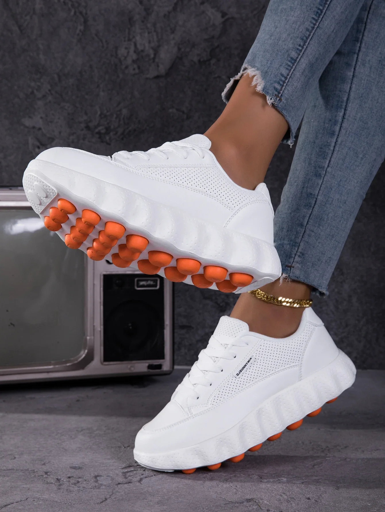 DJSUNNYMIX Women's Running Shoes New Breathable Sports Sneakers Walking Shoes Women's casual and Versatile shoes