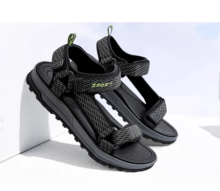 Summer Men Sandals Fashion Leisure Beach Holiday Sandals for Mens Lightweight Shoes New Outdoor Comfortable Casual Sandals