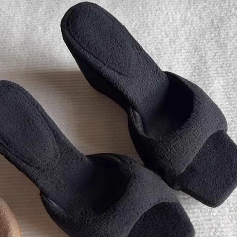 Flip-Flops Autumn New Square Toe Open Toe Plus Suede Warm Non-Slip Wear-Resistant Wedge Heel Slippers