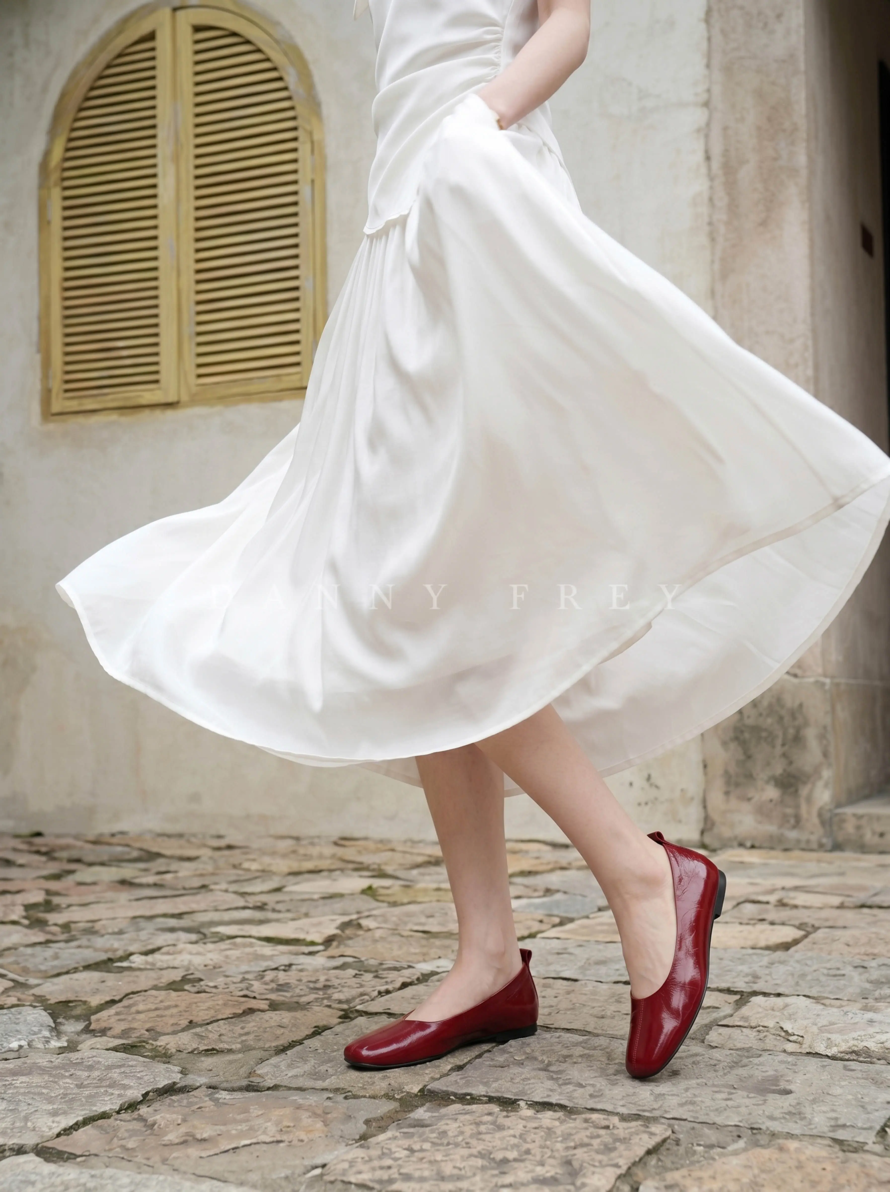 Retro Artistic Square-toe Low-heel Flats, New Soft-soled Comfortable Commuter Grandma Shoes That Won't Tire Your Feet