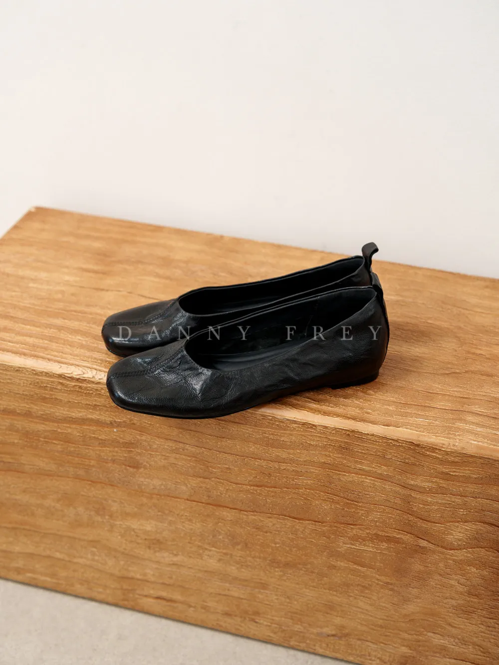 Retro Artistic Square-toe Low-heel Flats, New Soft-soled Comfortable Commuter Grandma Shoes That Won't Tire Your Feet