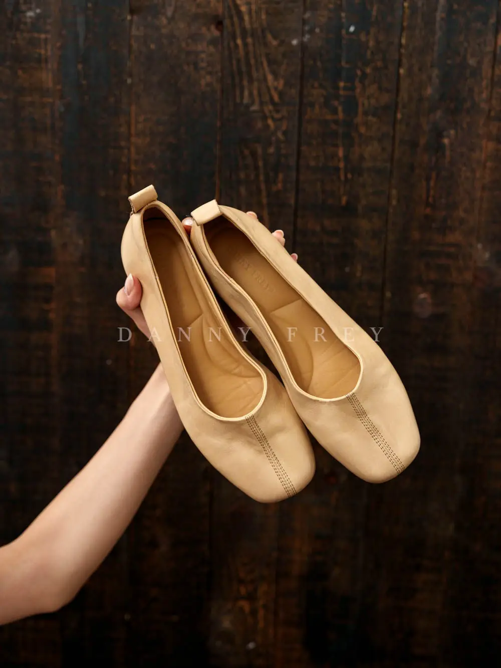 Retro Artistic Square-toe Low-heel Flats, New Soft-soled Comfortable Commuter Grandma Shoes That Won't Tire Your Feet