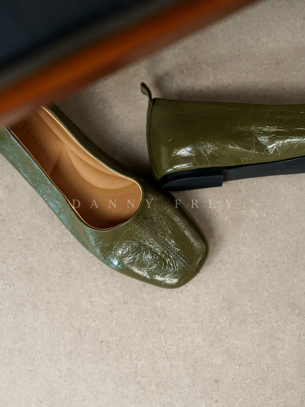 Retro Artistic Square-toe Low-heel Flats, New Soft-soled Comfortable Commuter Grandma Shoes That Won't Tire Your Feet