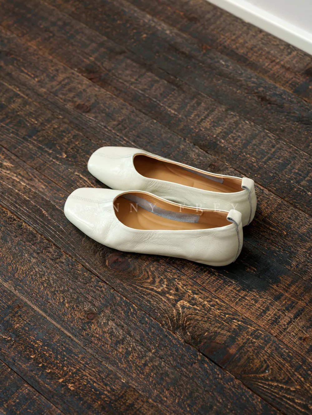 Retro Artistic Square-toe Low-heel Flats, New Soft-soled Comfortable Commuter Grandma Shoes That Won't Tire Your Feet