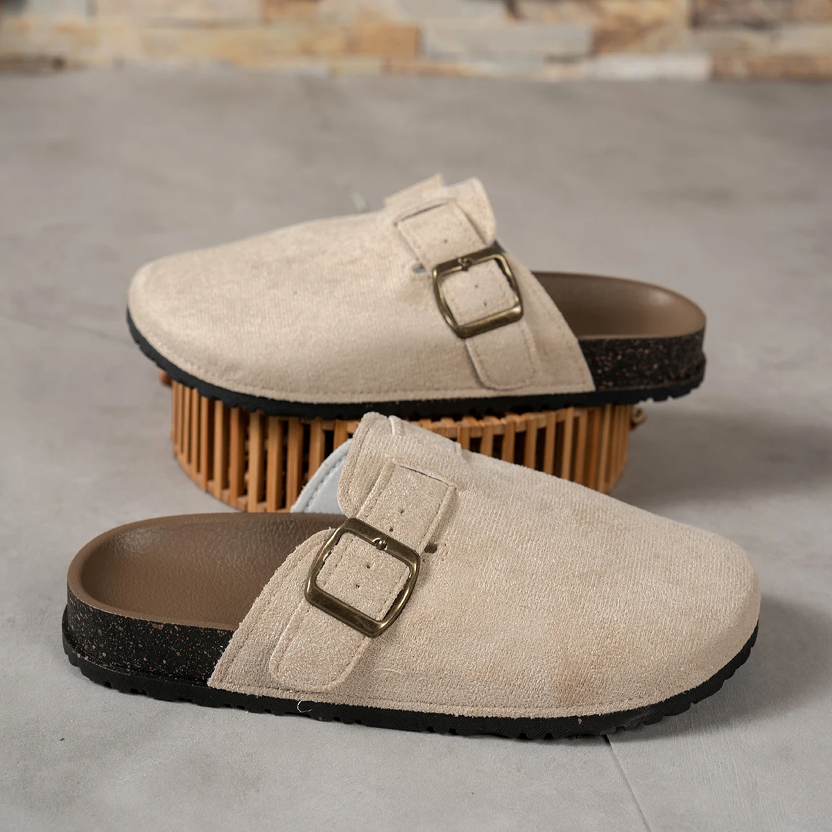Women Suede Clog Mule Slippers Adjustable Buckle Closed Toe Backless Flat Indoor Outdoor Casual Shoes