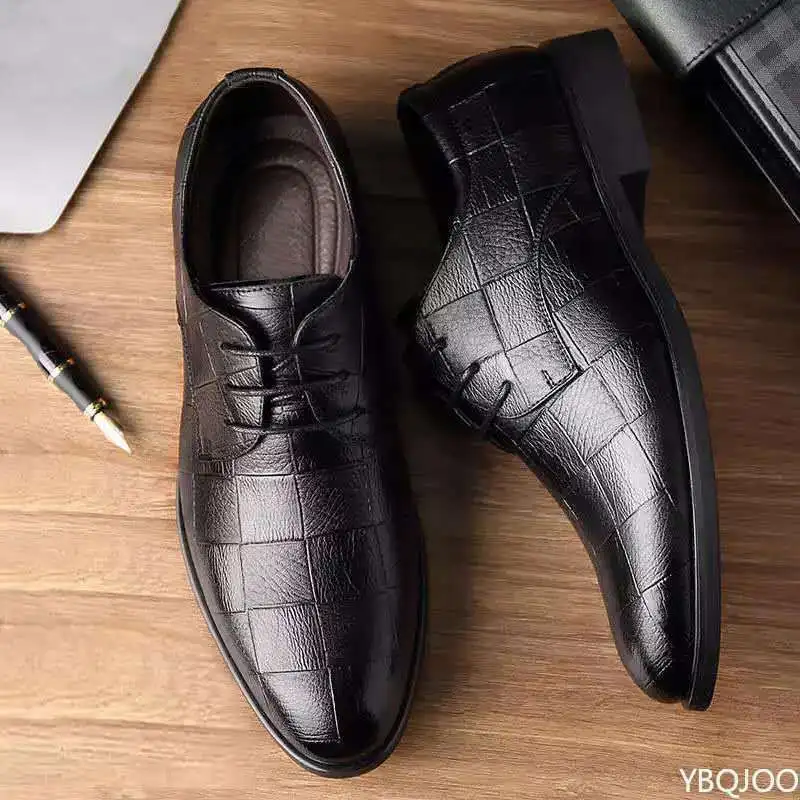 New Mens Business leather Shoes Soft soled comfortable formal shoe Casual versatile work footwear Fashion light Male shoes Homme
