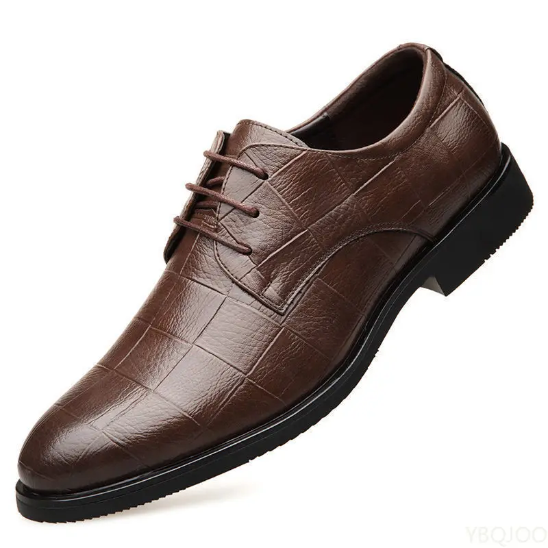 New Mens Business leather Shoes Soft soled comfortable formal shoe Casual versatile work footwear Fashion light Male shoes Homme