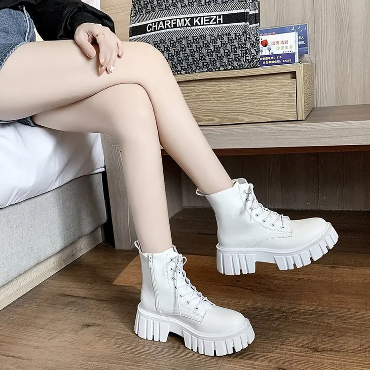2024 New Women Leather Face Boots Outdoor nonslip walking shoe Fashion comfort soft soled boots casual female shoes Mujer