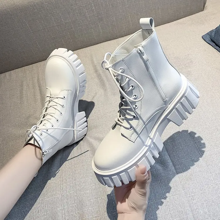 2024 New Women Leather Face Boots Outdoor nonslip walking shoe Fashion comfort soft soled boots casual female shoes Mujer