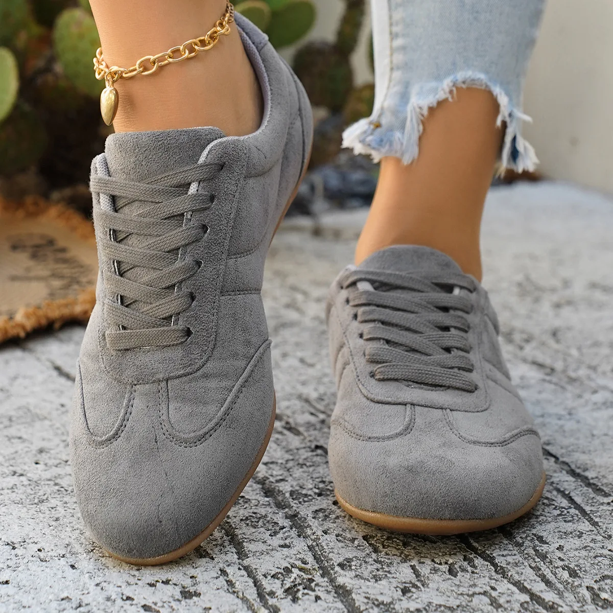 Women's Casual Flat-soled Non-slip Wear-resistant Sport Shoes Spring Autumn Round-toe Soft and Comfortable Women Single Shoes