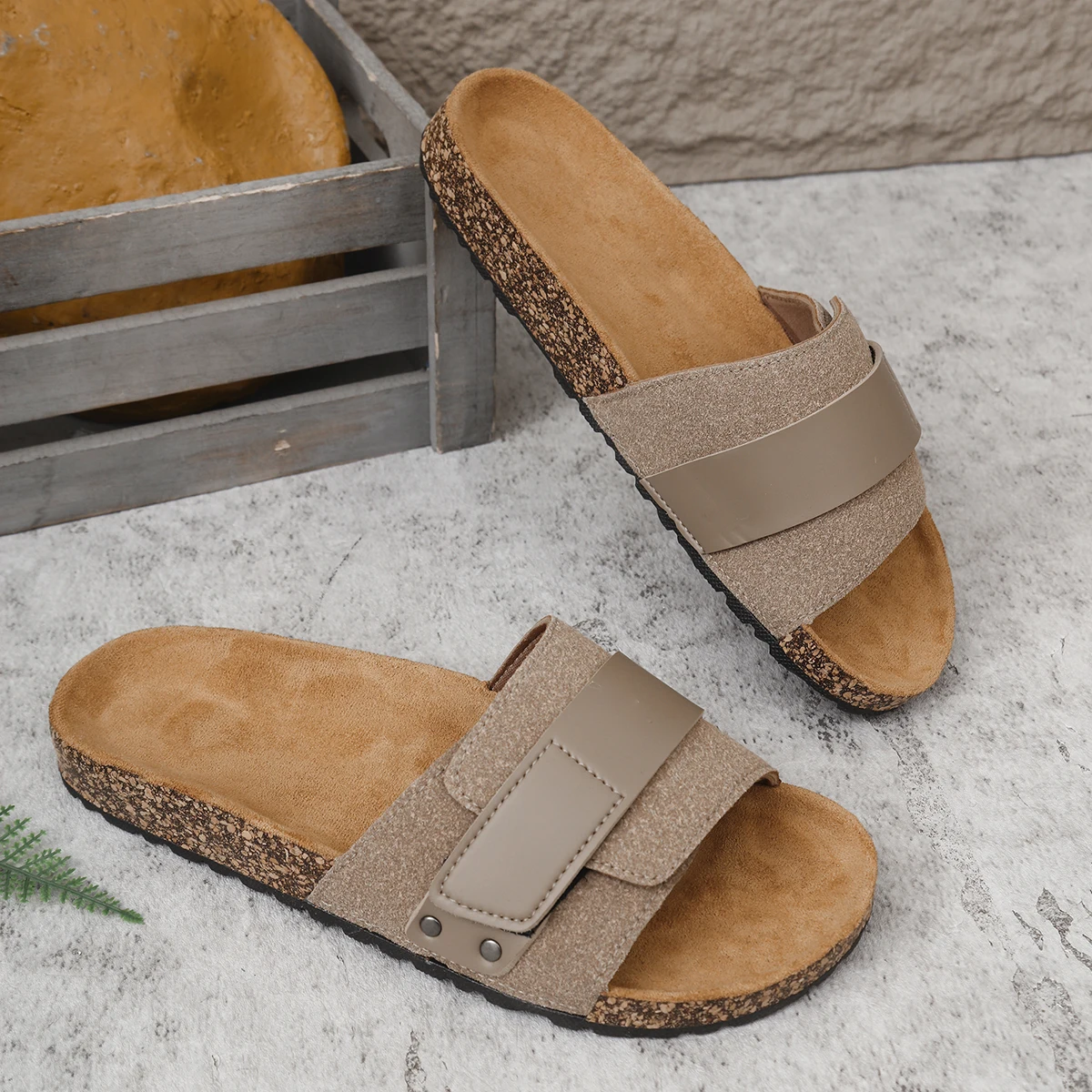 Men's One-Strap Sandals: Waterproof, Anti-Slip, Thick-Soled, Wear-Resistant, Soft-Soled, Comfortable, Everyday Slip-On Sandals.