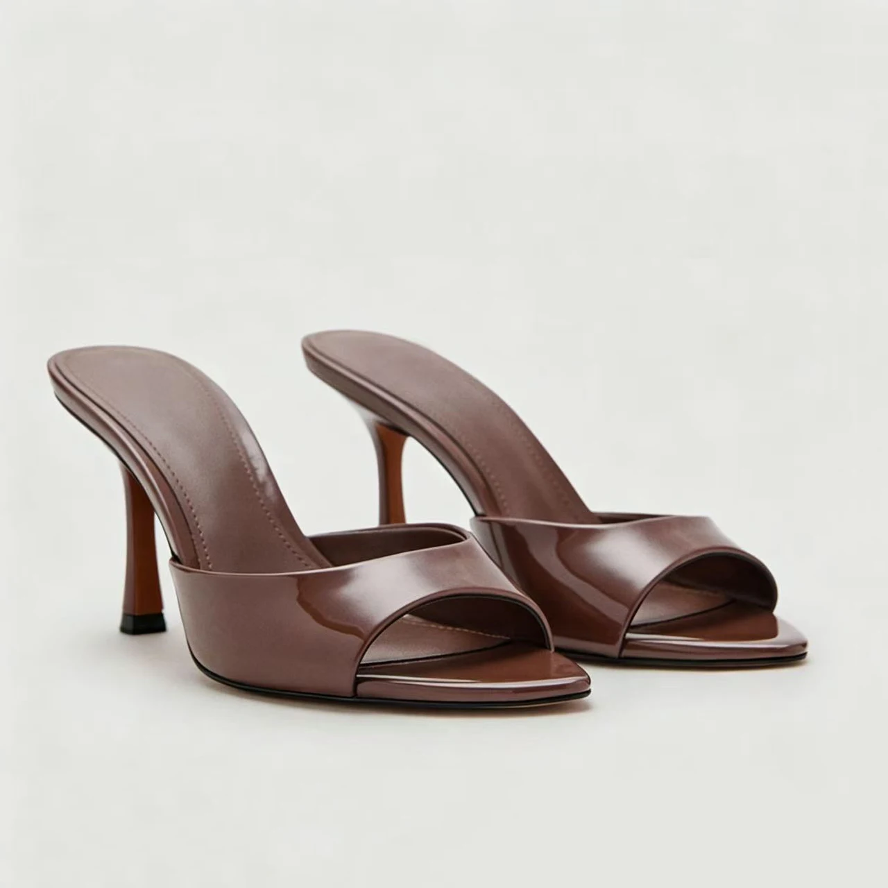 **Fashionable Hot Selling Fish Mouth Comfortable Banquet High-heeled Slippers Summer New Round Headed Sexy Casual Sandals Women