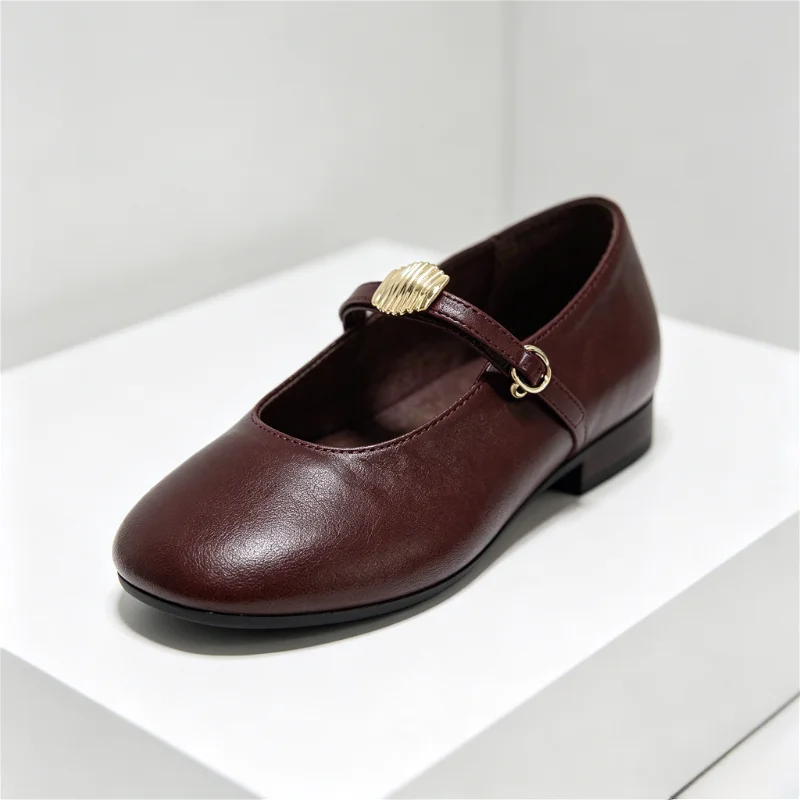 Deluxe Metal Decoration Soft Leather PU Ballet Flats Women Light Comfortable Mary Jane Shoes for Women Designer Ballet Sneakers