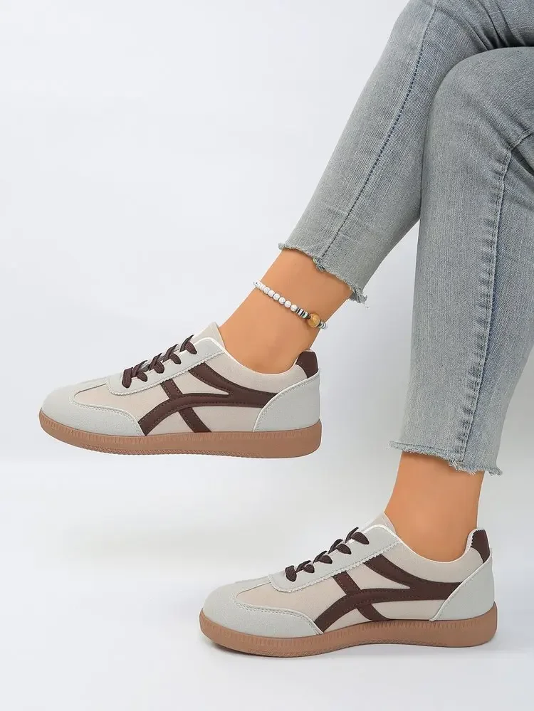 Large Size Women's Running Shoes Fashionable Retro Casual All-Match Flat Bottom Sports Sneakers Autumn Season White Shoes