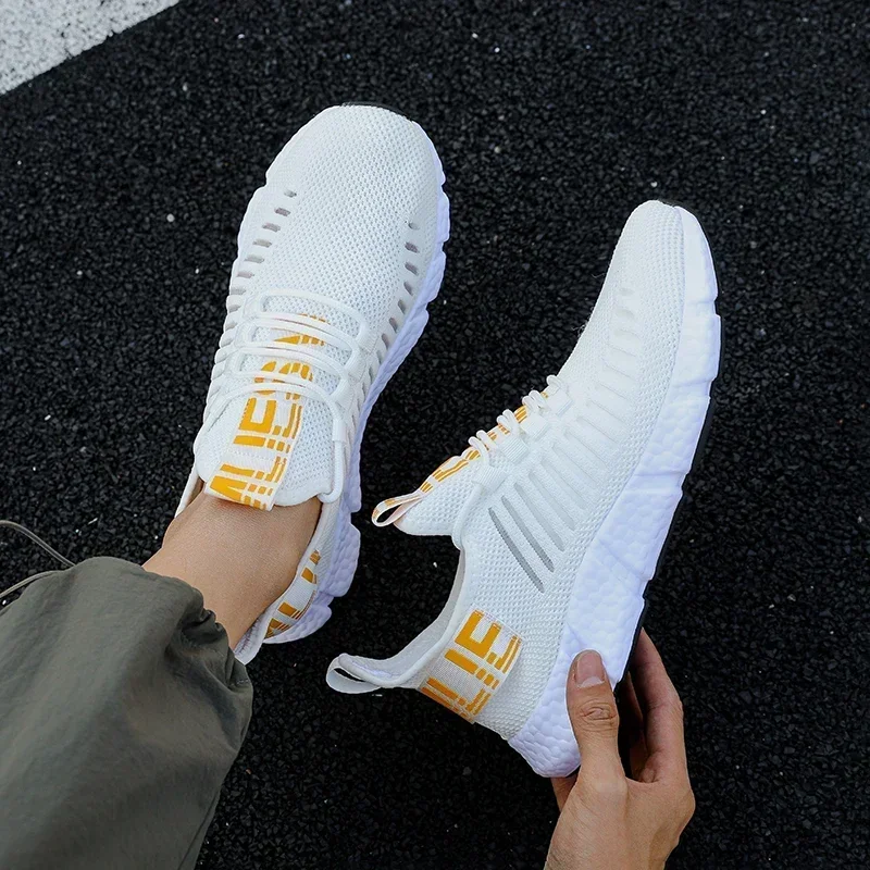 Summer Men Sneakers Lightweight Breathable Mesh Outdoor Casual Shoes Fashionable Tennis Training Shoes Men's Free Shipping