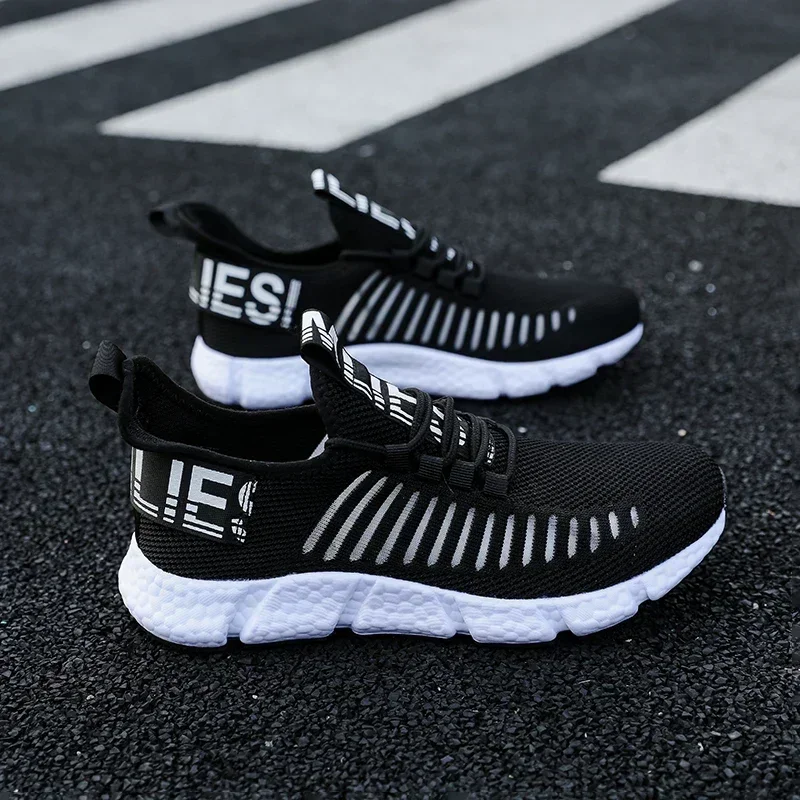 Summer Men Sneakers Lightweight Breathable Mesh Outdoor Casual Shoes Fashionable Tennis Training Shoes Men's Free Shipping