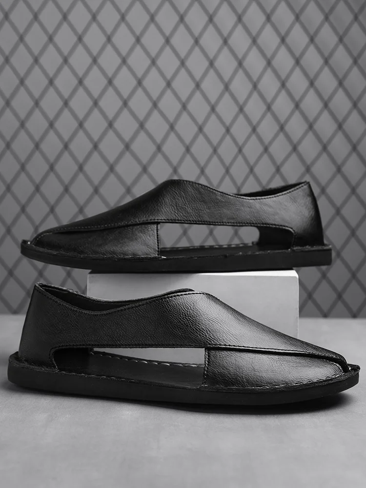 Designer Sandals Men's Handmade Cowhide Leather Sandals Fashion Hollow Out Casual Sandal Summer Comfortable Flat Sandals for Men