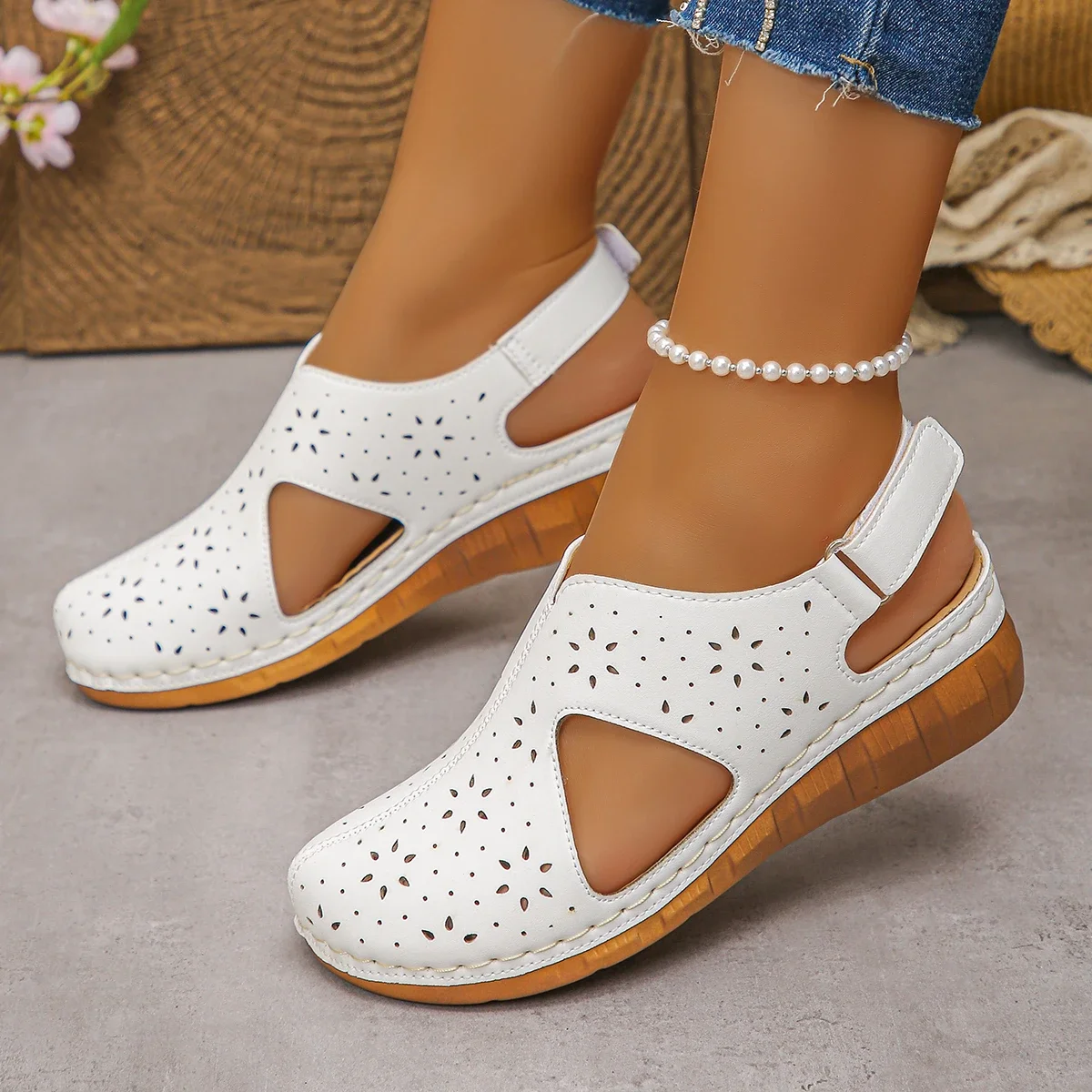 2026 New Women's Wedge Sandals Fashion Recessed Design, Retro-Style Beach Shoes Casual Sandals, Large-Sized Summer Women's Shoes