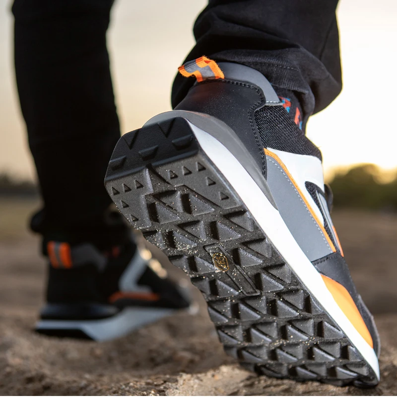 Anti-smash Anti Puncture Functional Shoes Men Safety Shoes Steel Toe Shoes Male Indestructible Mining Boots Work Shoes Sneakers