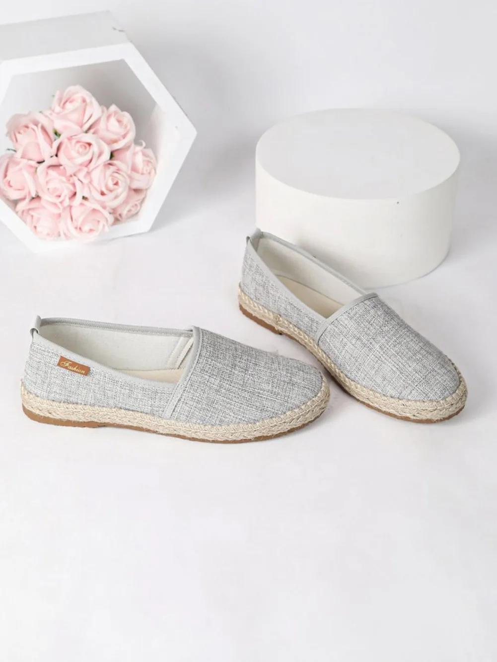 2026 Summer Comfortable Canvas Flat Shoes Women Breathable Non-Slip Espadrille Shoes Solid Color Shallow Casual Flats