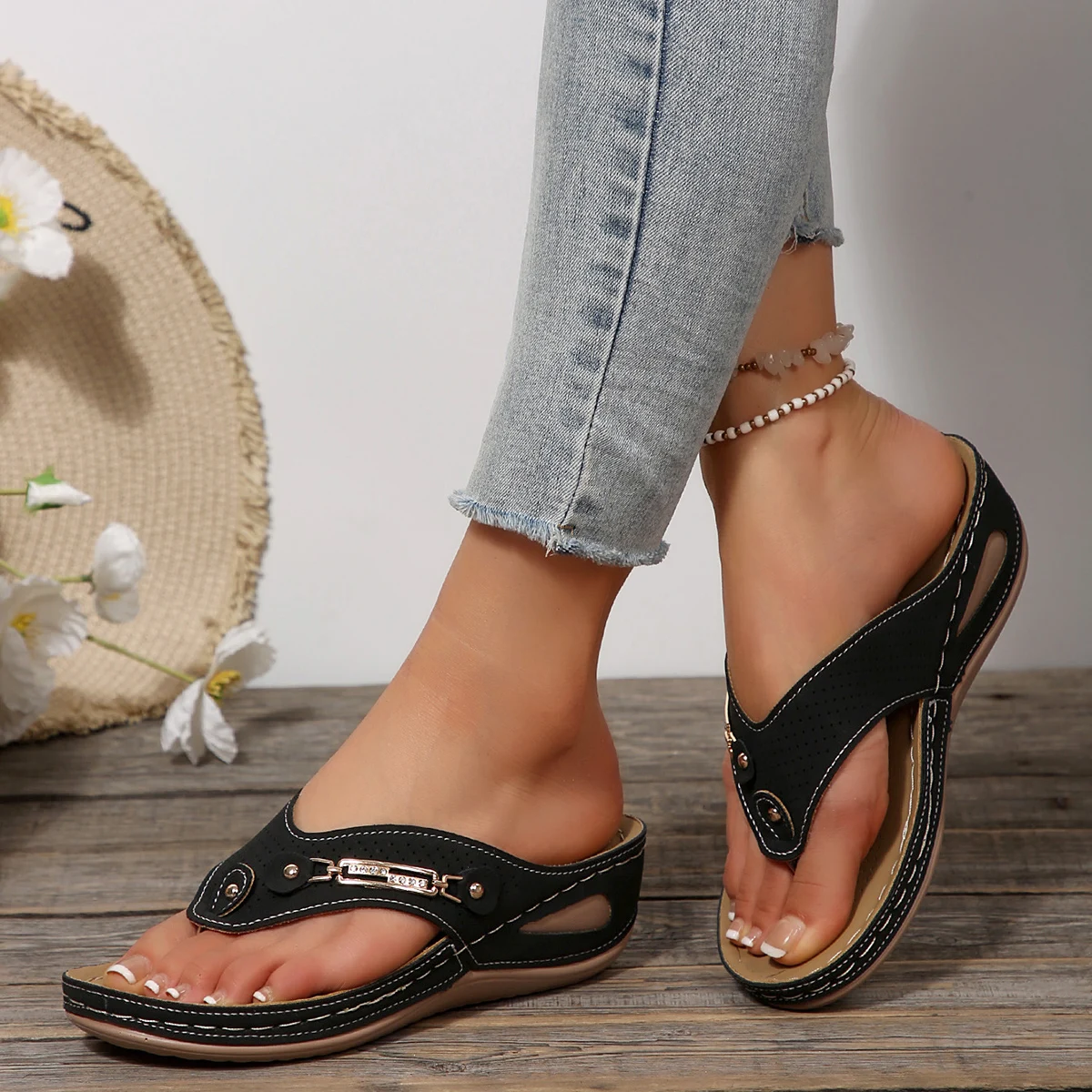 Summer Womens Orthopedic Sandals Orthopedic Flip-Flops with Arch Support Thick Sole Slippers Non-Slip for Daily Wear Beach