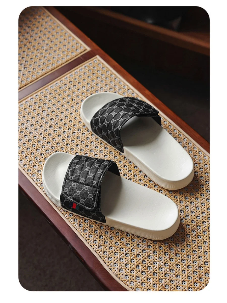 Summer Men's Slippers Fashion Comfortable Breathable Slippers Indoor Bathroom Sandals Plus Size Casual Outdoor Beach Shoes 47