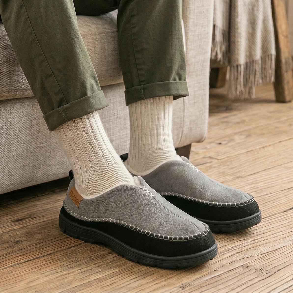 Men's Warm Mark Line Slippers TPR Sole Anti slip Soft and Comfortable Winter Living Room Shoes High Quality