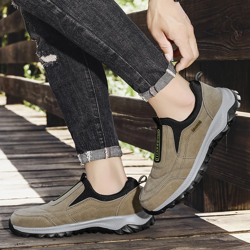 Men's Non-slip Casual Sports Shoes Wear-resistant Hiking Shoes Outdoor Fashion Comfortable Flat Walking Shoes for Men