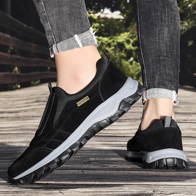 Men's Non-slip Casual Sports Shoes Wear-resistant Hiking Shoes Outdoor Fashion Comfortable Flat Walking Shoes for Men