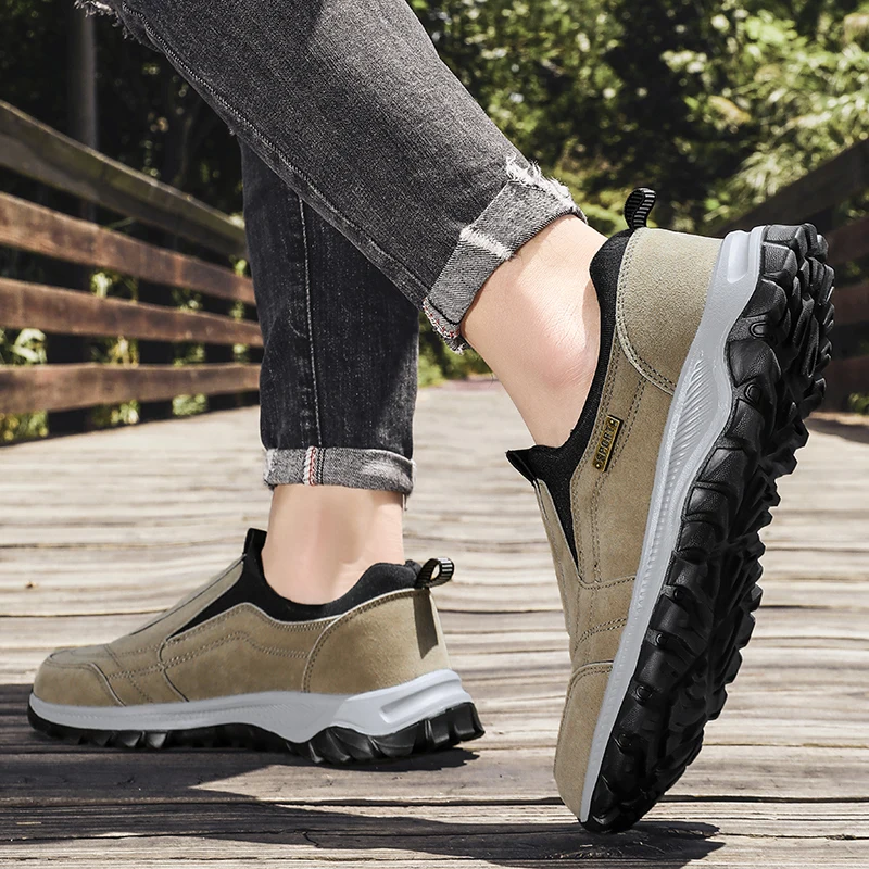 Men's Non-slip Casual Sports Shoes Wear-resistant Hiking Shoes Outdoor Fashion Comfortable Flat Walking Shoes for Men