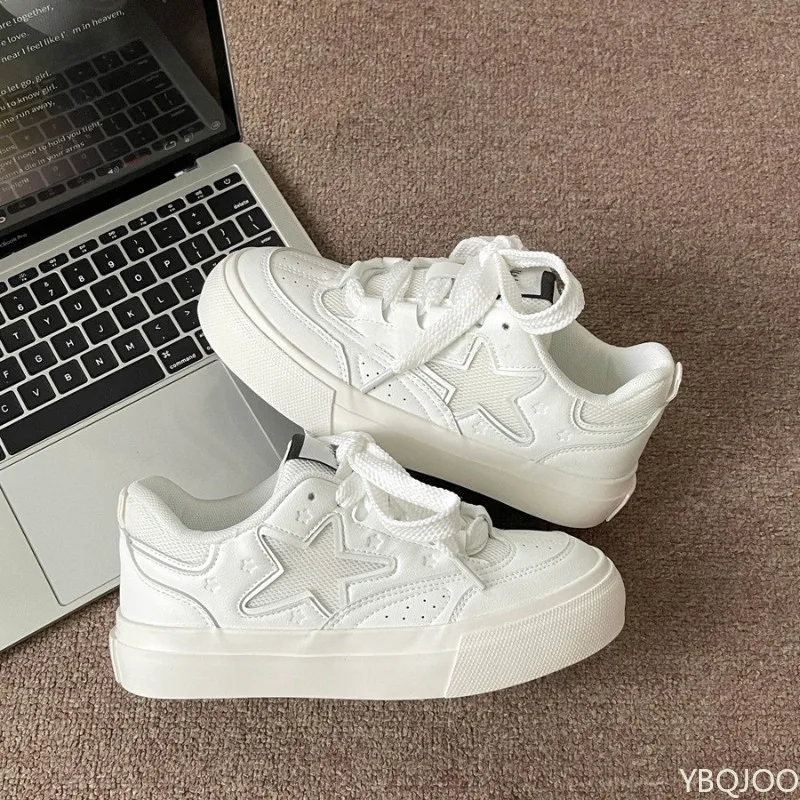 Retro thick soled white shoes for women's spring summer new round toe casual lace up simple comfortable women's board shoes
