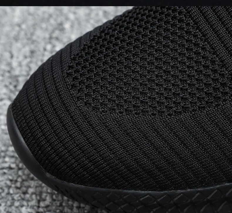 2026 New Fashion Sneakers Lightweight Men Casual Shoes Breathable Male Footwear Lace Up Walking Shoe