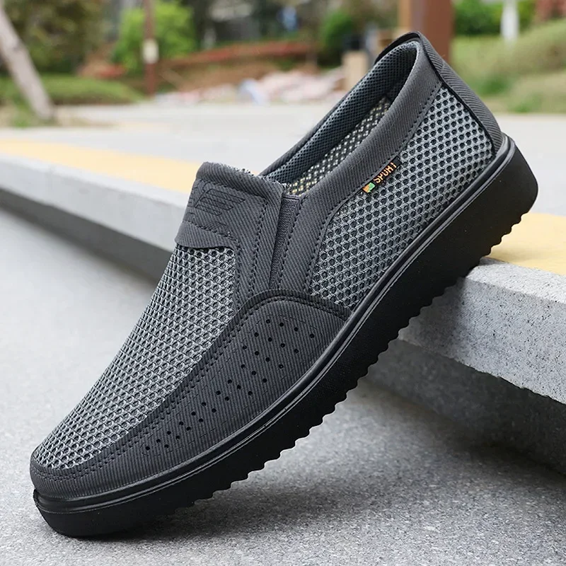 Summer Men Breathable Mesh Slip On Shoes Non Slip Lightweight Casual Walking Cloth Shoes For Father