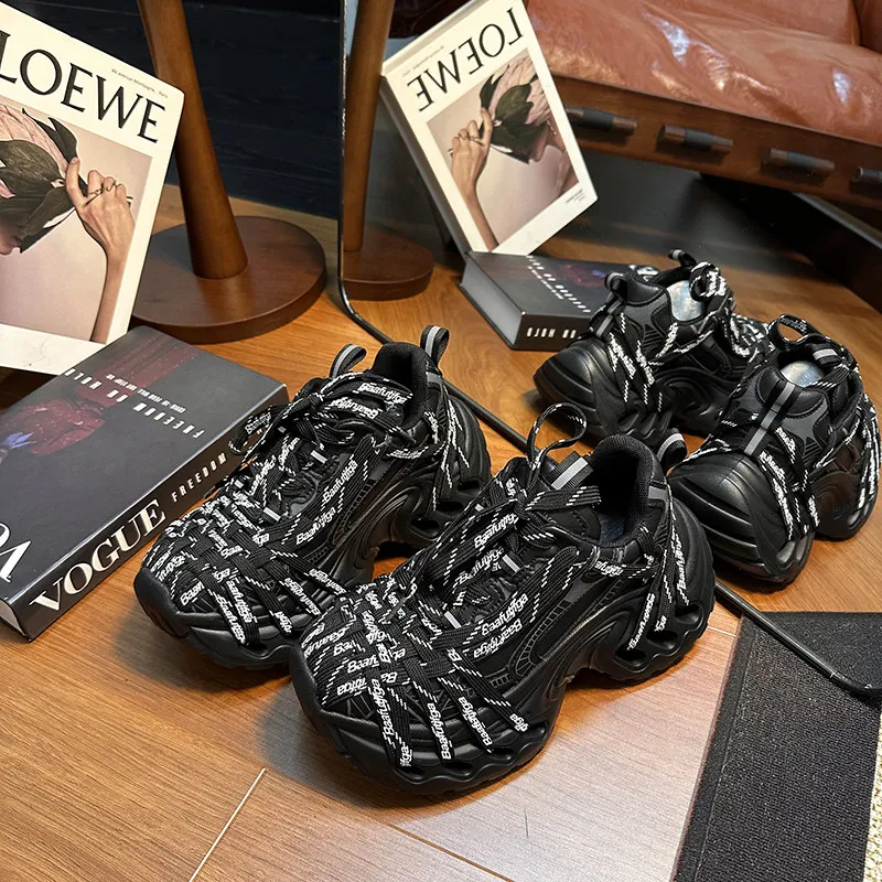 2026 Retro Lace-Up Distressed Platform Chunky Dad Sneakers for Women,Fashionable Versatile Height-Increasing Casual Sports Shoes