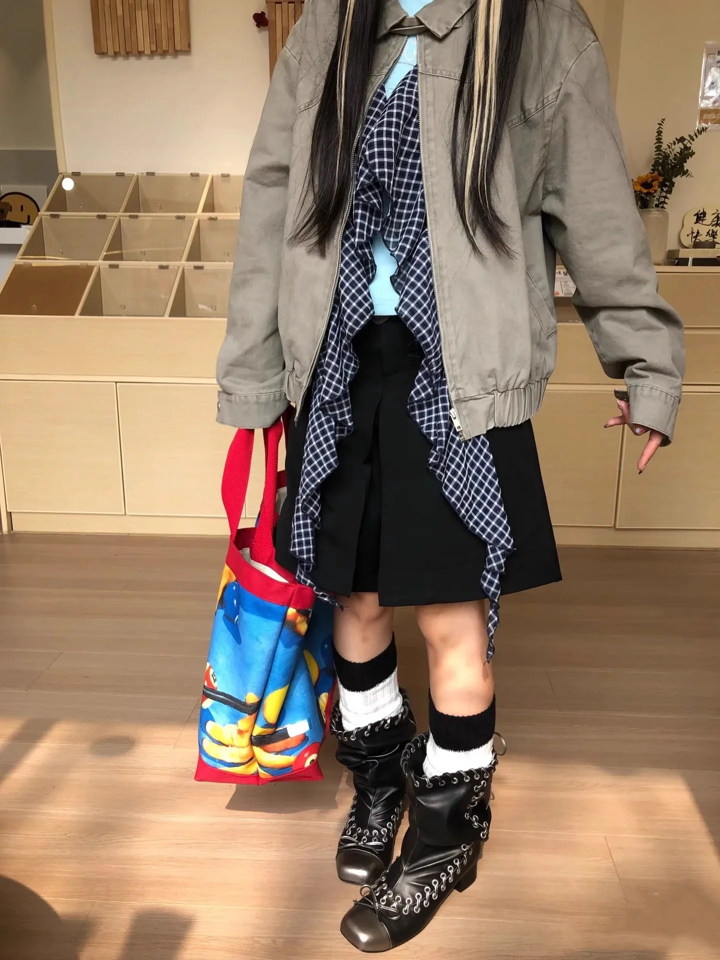 Square Toe Lace-Up Bow Pleated Fashion Boots Vintage Big Barrel Girl Block Heel Booties Stack Mid-Barrel Boots Women