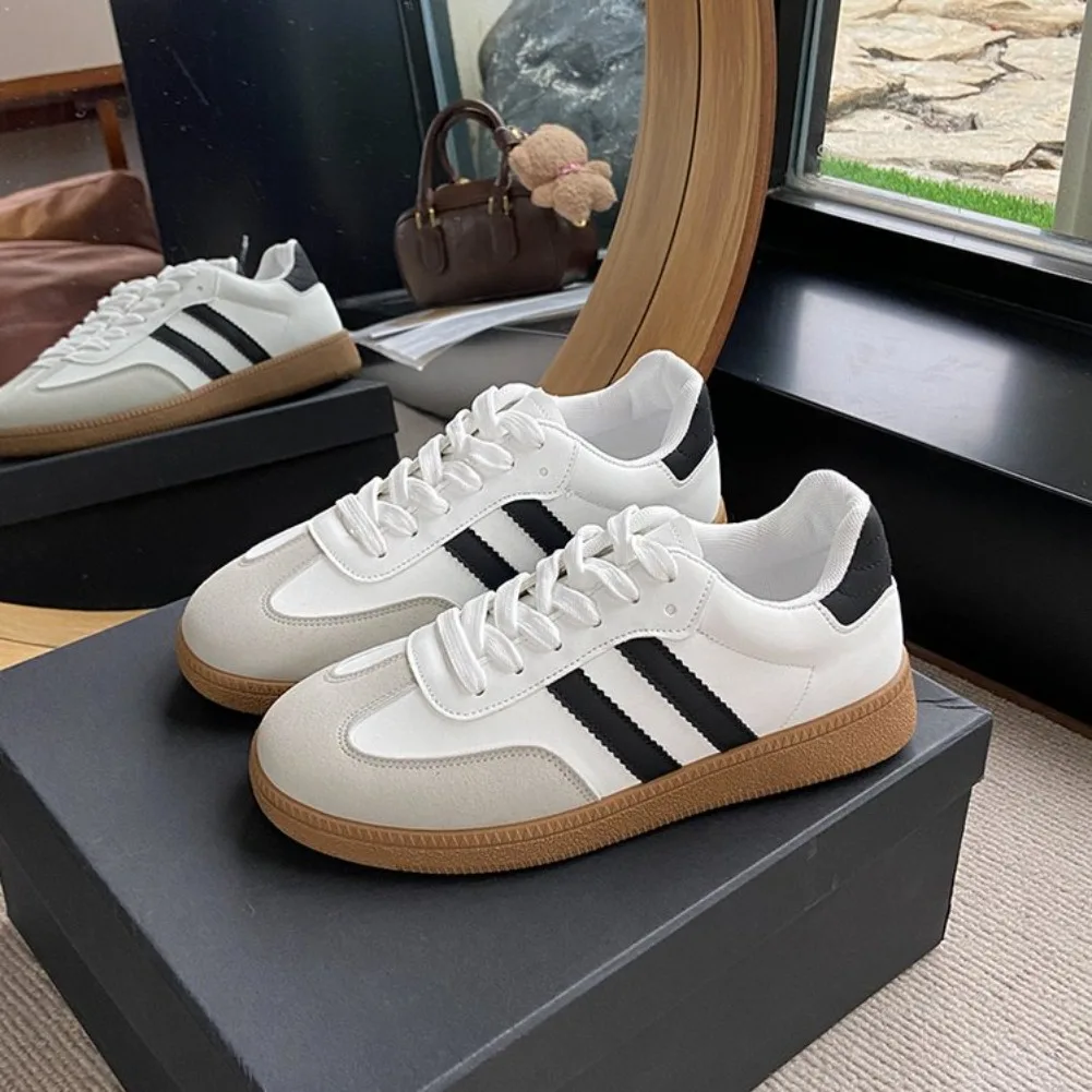 Women's Fashion Tennis Sneakers Flats Lace-up Vulcanized Shoes Autumn Outdoor Trainers Student Board Footwear