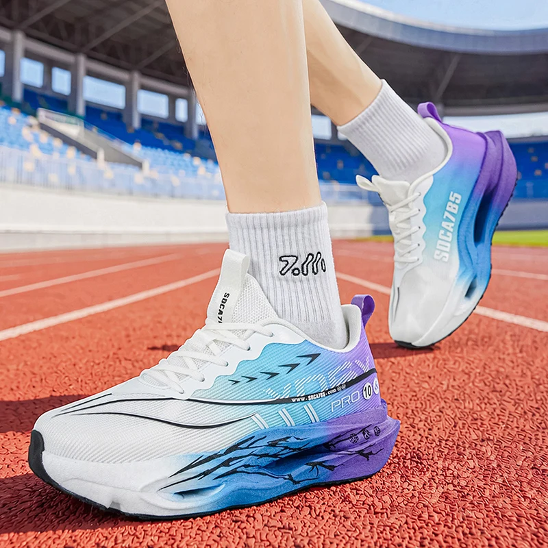 Men's casual sports shoes with carbon plate for running assistance, breathable mesh, comfortable low-top lace-up trail running shoes, zero drop thick sole, slow rebound, non-slip, suitable for gym jogging and camping