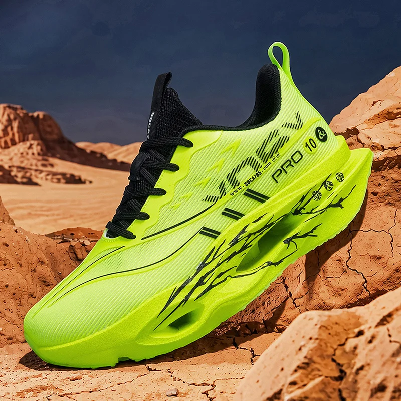 Men's casual sports shoes with carbon plate for running assistance, breathable mesh, comfortable low-top lace-up trail running shoes, zero drop thick sole, slow rebound, non-slip, suitable for gym jogging and camping