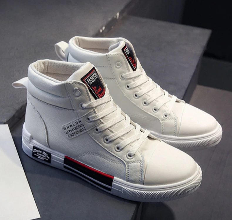 2025 New Breathable Soft Sole Men's Casual Sports Shoes Korean Fashion Student Jogging Shoes Youth Board Shoes