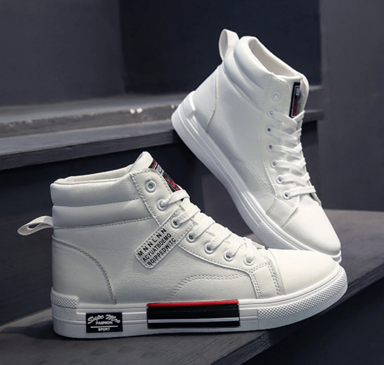 2025 New Breathable Soft Sole Men's Casual Sports Shoes Korean Fashion Student Jogging Shoes Youth Board Shoes