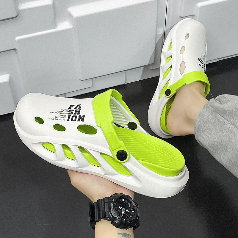 Summer Men‘s Outdoor Sandals Slippers Beach Comfortable Thick Soft Sole Clogs Men Casual Shoes Garden Shoes Mens Beach Sandals
