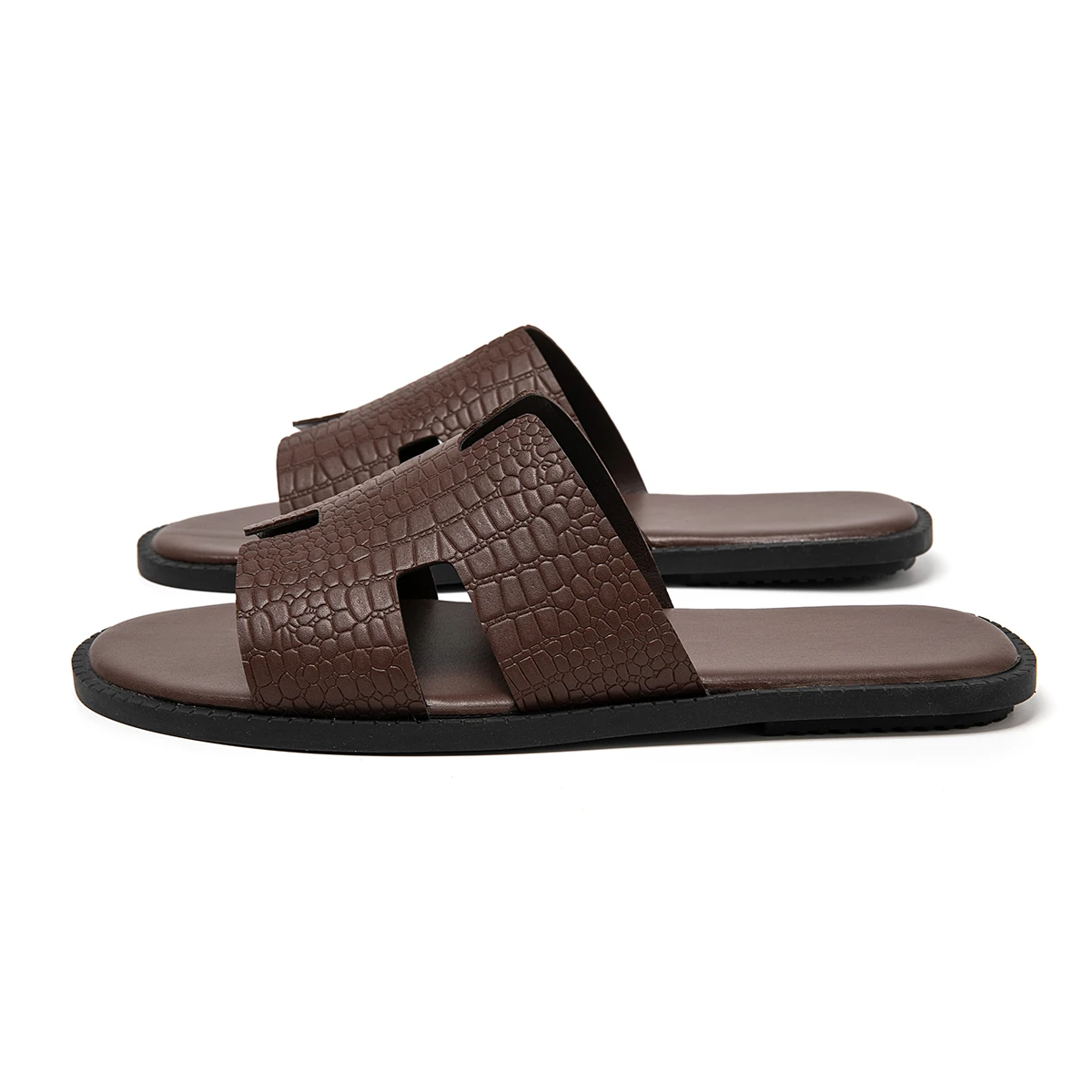 Men's Fashion Cool Slippers Are Suitable for Daily Home Bathroom Outdoor Leisure Sandals Breathable Men's Cool Slippers