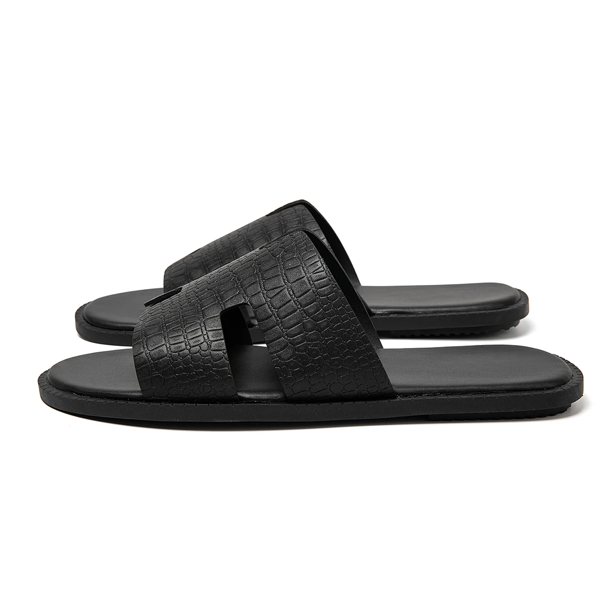 Men's Fashion Cool Slippers Are Suitable for Daily Home Bathroom Outdoor Leisure Sandals Breathable Men's Cool Slippers